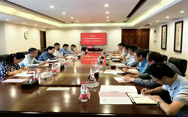 集团领导李仕荣一行赴金？？？？？蟛餮  