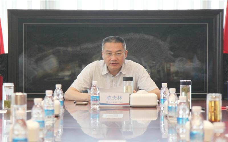 尊龙凯时学习宣传贯彻省第十二次党代会精神