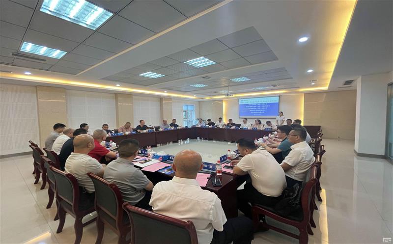 加强学习交流，，，，，，，共商合作大计——中成集团组织参加川渝国企合作发展交流座谈会